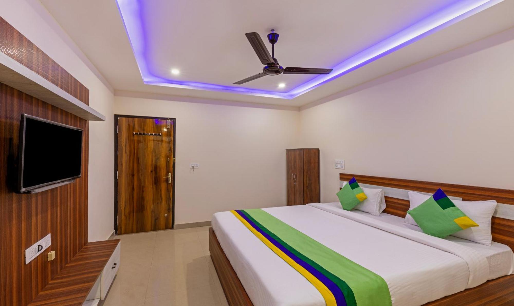 Treebo Nandi Comforts, Peenya Bangalore Bagian luar foto